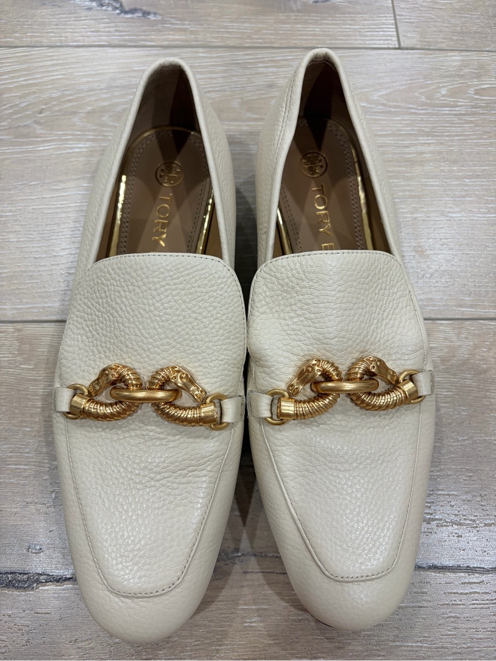 Tory Burch Cream Leather Loafers with Gold Chain Accent